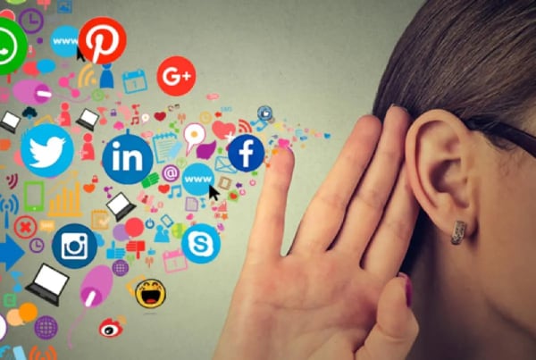 tiep thi truyen thong va xa hoi 13